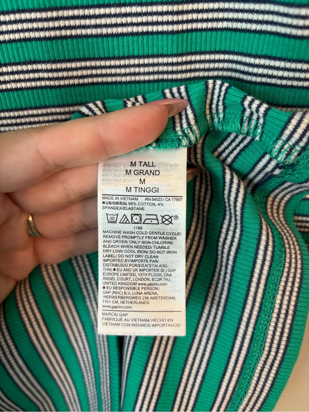 NWT Gap Rib Scoop Tank Top Green Stripe Size Medium Tall - Picture 10 of 10
